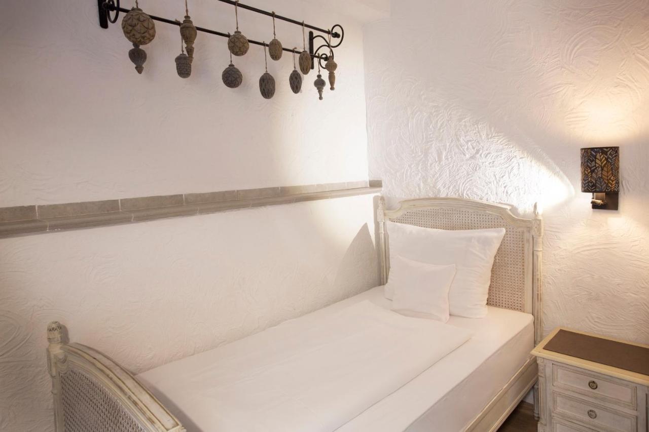 Hotel Huettenmuehle Hillscheid Экстерьер фото